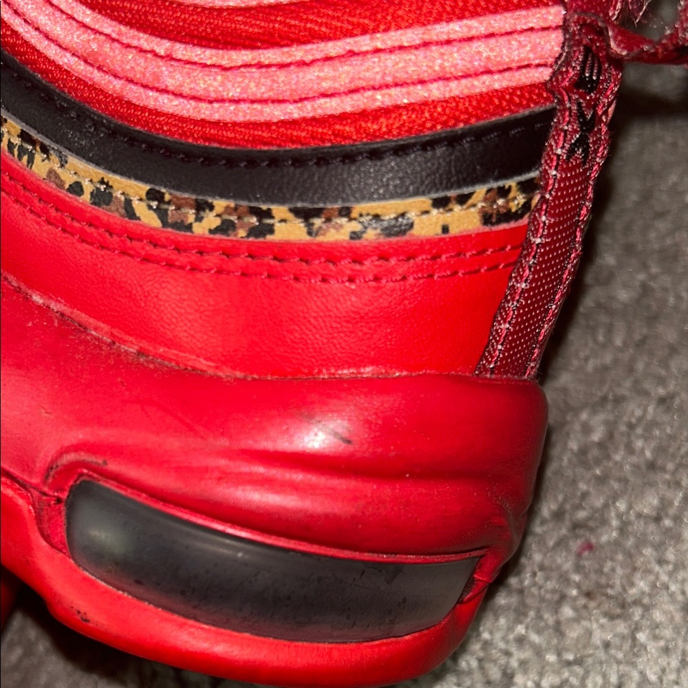 Nike Air Max Red and Black Cheetah Print Sneakers Size 9 - Picture 8 of 9